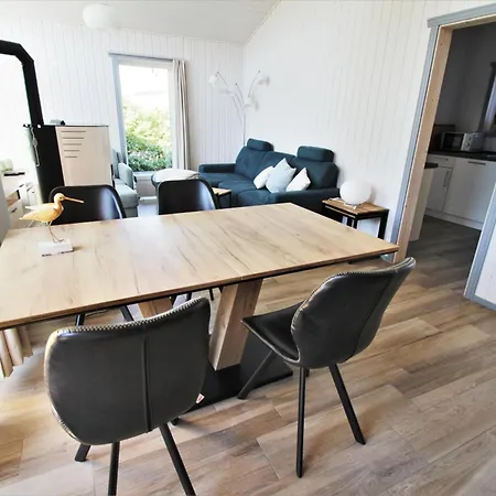 Holiday home Seeschwalbe 76 Rechlin